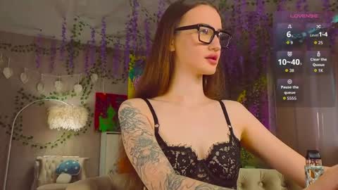 Snapshot of that_eva chatting on 05-16-26, 06:21 Your Eva online show from 05-16-26, 06:21