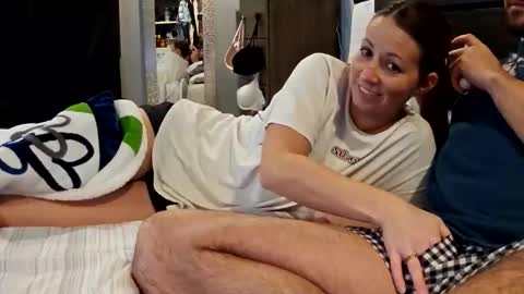 Snapshot of thatbrunettemilf chatting on 12-23-25, 03:26 Thatbrunettemilf online show from 12-23-25, 03:26