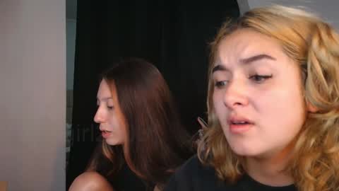   online show from 11-04-25, 02:38