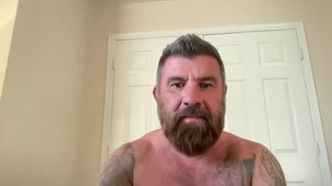 Snapshot of thatguybearded chatting on 01-31-25, 11:45 ThatGuyBearded online show from 01-31-25, 11:45