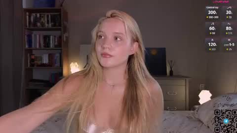 Snapshot of thatonerabbit chatting on 07-10-26, 02:52 Alice online show from 07-10-26, 02:52