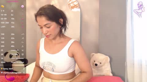 THAYSSA ROSS online show from 11-06-25, 07:37