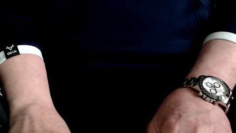 Snapshot of the1pocketrocket chatting on 01-01-25, 01:27 the1pocketrocket online show from 01-01-25, 01:27