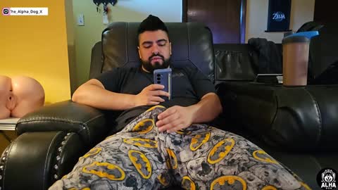 Snapshot of the_alpha_dog_xxx chatting on 12-02-24, 04:09 the_alpha_dog_xxx online show from 12-02-24, 04:09