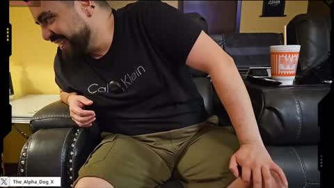 Snapshot of the_alpha_dog_xxx chatting on 02-04-25, 02:39 the_alpha_dog_xxx online show from 02-04-25, 02:39