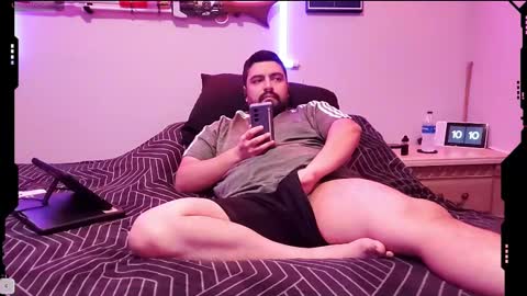 Snapshot of the_alpha_dog_xxx chatting on 10-05-25, 03:10 the_alpha_dog_xxx online show from 10-05-25, 03:10