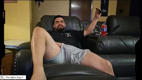 Snapshot of the_alpha_dog_xxx chatting on 11-01-25, 03:52 the_alpha_dog_xxx online show from 11-01-25, 03:52