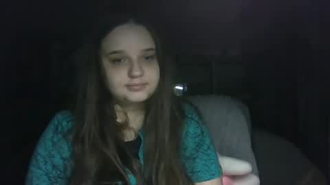 Snapshot of the_best_girl_in_the_world1 chatting on 11-08-25, 01:28 best girl online show from 11-08-25, 01:28