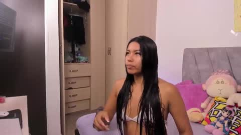 Emily - April online show from 03-11-25, 01:23