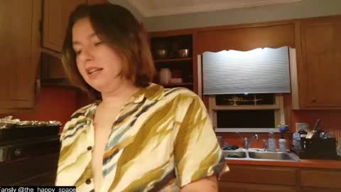 MATERNITY LEAVE  online show from 04-13-26, 12:38