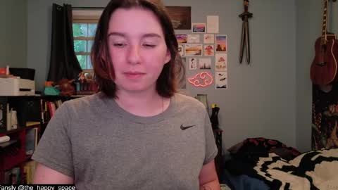 Snapshot of the_happy_space chatting on 05-16-26, 11:36 MATERNITY LEAVE online show from 05-16-26, 11:36