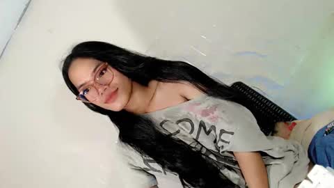 the_horny_bella online show from 04-12-26, 06:02