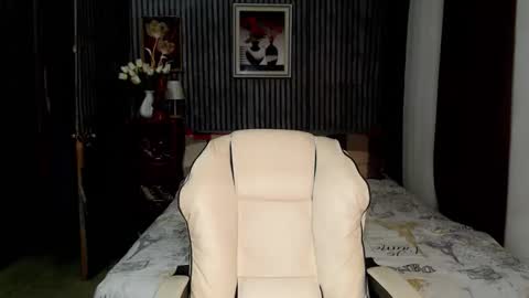 IG Lisa Avery Monroe online show from 04-11-26, 12:31