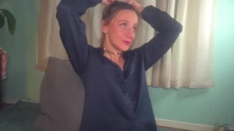 Anna online show from 07-04-26, 11:11