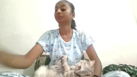Snapshot of the_right_girl chatting on 09-26-25, 05:55 Suzan Sexy online show from 09-26-25, 05:55