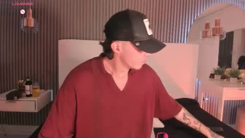 RUSSO  online show from 10-20-25, 12:16