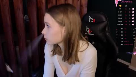 Snapshot of the_vickky chatting on 02-05-26, 04:22 Vicky online show from 02-05-26, 04:22