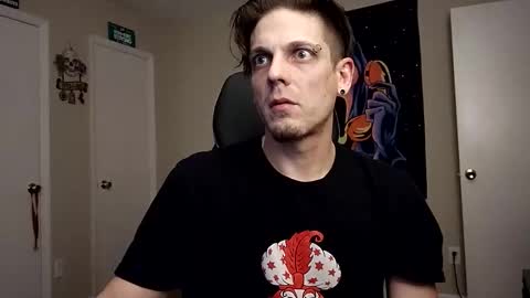 Snapshot of the_wicked22 chatting on 01-17-25, 05:21 Wicked online show from 01-17-25, 05:21