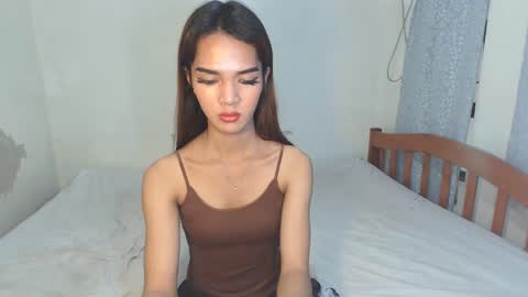 thea121698 online show from 10-29-25, 06:59