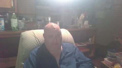 Snapshot of thealiensarecumming chatting on 05-21-26, 09:49 thealiensarecumming online show from 05-21-26, 09:49