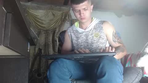 Snapshot of theangelmiguel chatting on 02-24-25, 07:22 Miguel Angel online show from 02-24-25, 07:22