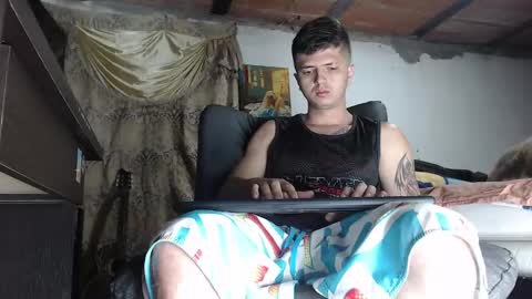 Snapshot of theangelmiguel chatting on 03-10-25, 03:56 Miguel Angel online show from 03-10-25, 03:56