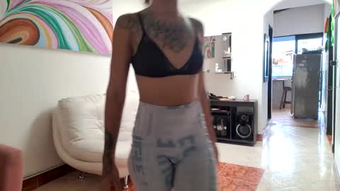 thebadwolf818 online show from 09-16-25, 08:10