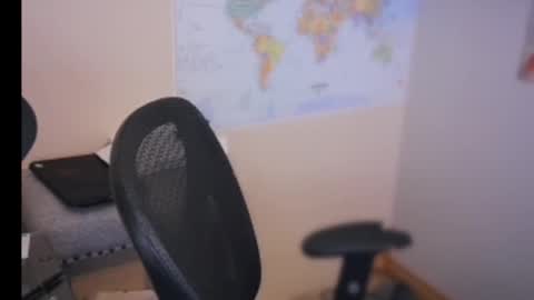 The Bear King online show from 11-25-25, 04:45