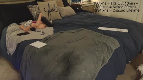 Snapshot of thebeautifulbadassnextdoor chatting on 12-16-24, 03:54 Tatum Shae online show from 12-16-24, 03:54