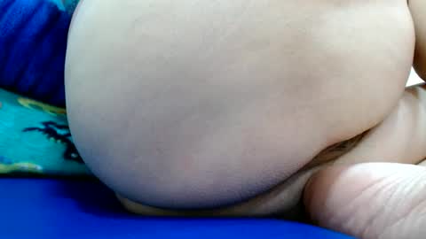    Karla    online show from 12-21-24, 09:55