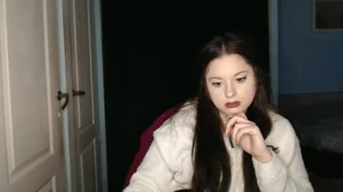 raissa online show from 04-14-26, 06:36