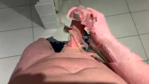 Snapshot of thebodythefeet chatting on 02-26-26, 02:27 thebodythefeet online show from 02-26-26, 02:27