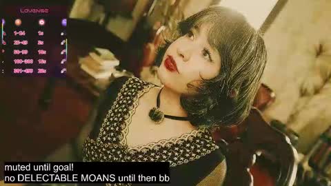 Snapshot of thecamwoman chatting on 02-17-26, 05:52 Joan online show from 02-17-26, 05:52