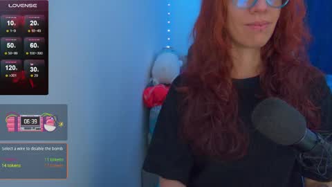 Snapshot of thecherry_paulette chatting on 04-27-26, 02:09 Paulette online show from 04-27-26, 02:09