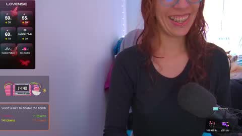 Snapshot of thecherry_paulette chatting on 05-26-26, 03:52 Paulette online show from 05-26-26, 03:52