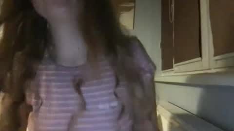 Crystal online show from 02-25-25, 06:20