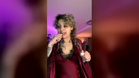 KIng Venus online show from 04-19-26, 02:33