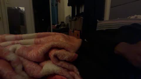 theeshooterr online show from 11-30-25, 02:59