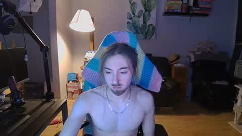 Snapshot of thefabuloussam chatting on 12-23-24, 04:22 Thefabulousam Independent Model online show from 12-23-24, 04:22