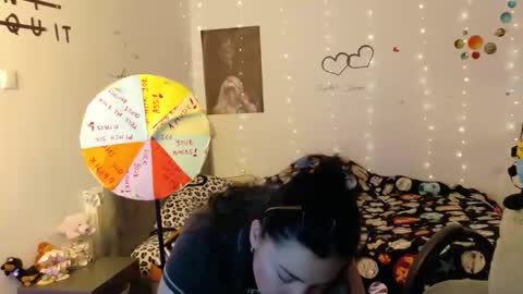 TheFarmergirl online show from 10-23-25, 06:45