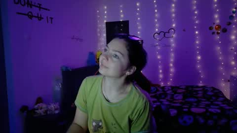 TheFarmergirl online show from 11-02-25, 04:37