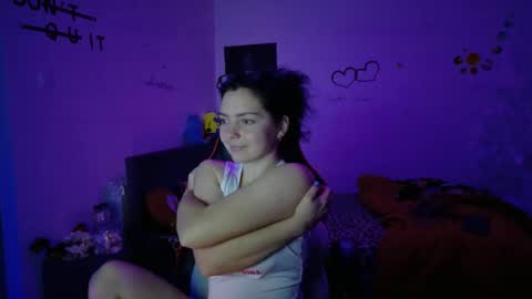 TheFarmergirl online show from 11-12-25, 05:46