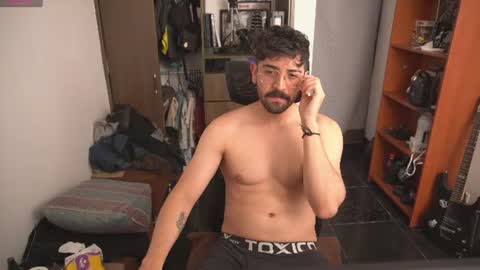 Wolf Independent model online show from 07-31-26, 01:21