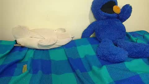 independent Model online show from 01-13-25, 08:15