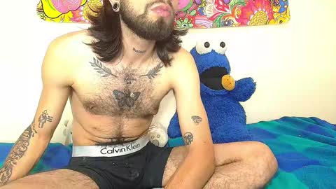 independent Model online show from 01-14-25, 01:04