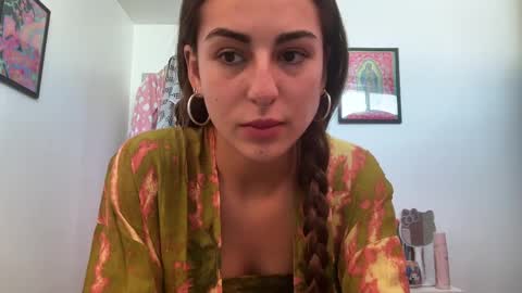 Snapshot of thegabzilla chatting on 03-27-26, 05:01 thegabzilla online show from 03-27-26, 05:01