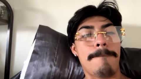 theglorious2002 online show from 01-06-25, 07:02