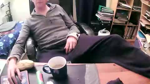 paul online show from 11-24-25, 05:23