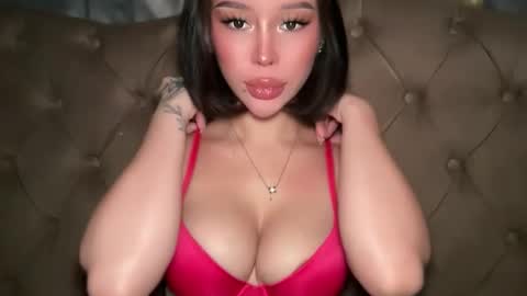 Elle  dont forget to folloW me and thumbs up online show from 04-06-26, 01:58