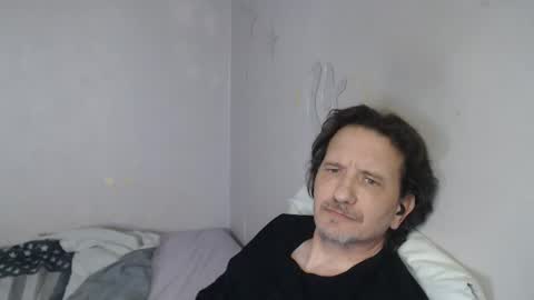 Green online show from 03-31-26, 09:48